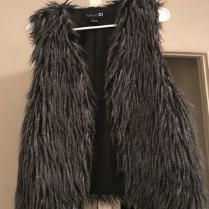 Fur vest